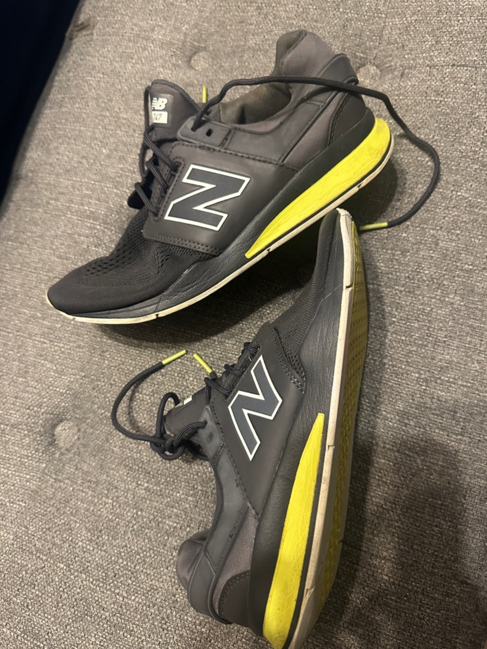 New Balance Black and Yellow Running Sneakers - kids 6.5 or women’s 8.5